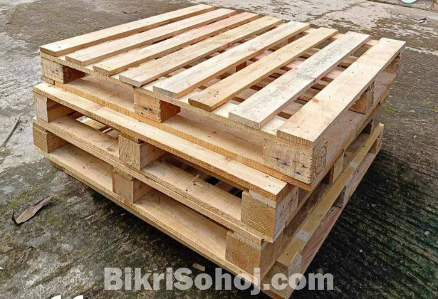 কাঠের প্যালেট বিক্রি করা হবে (৪টি)